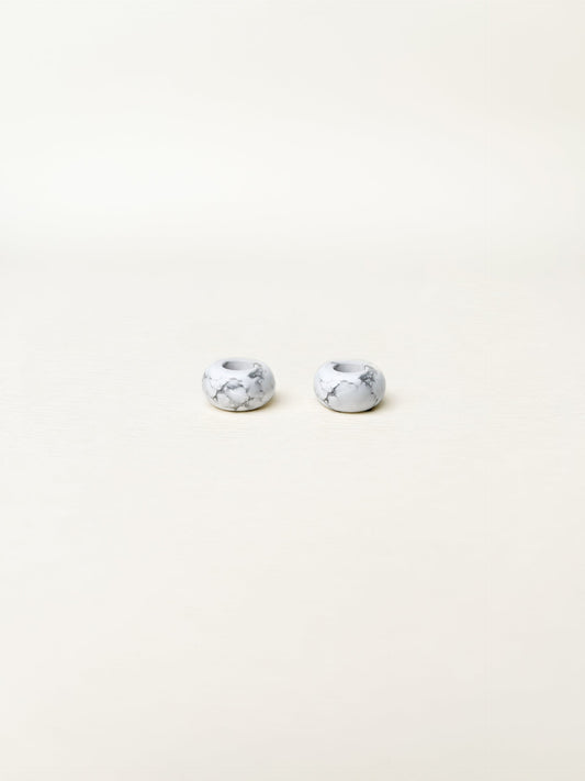 - NATURAL HOWLITE -